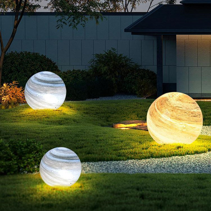 Outdoor Waterproof Villa Garden Grass Earth Lamp