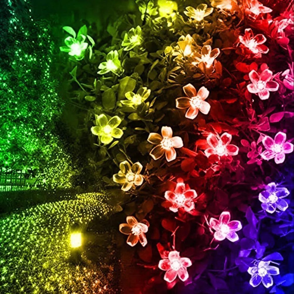 Solar-powered Flashing Light Christmas Holiday String Light